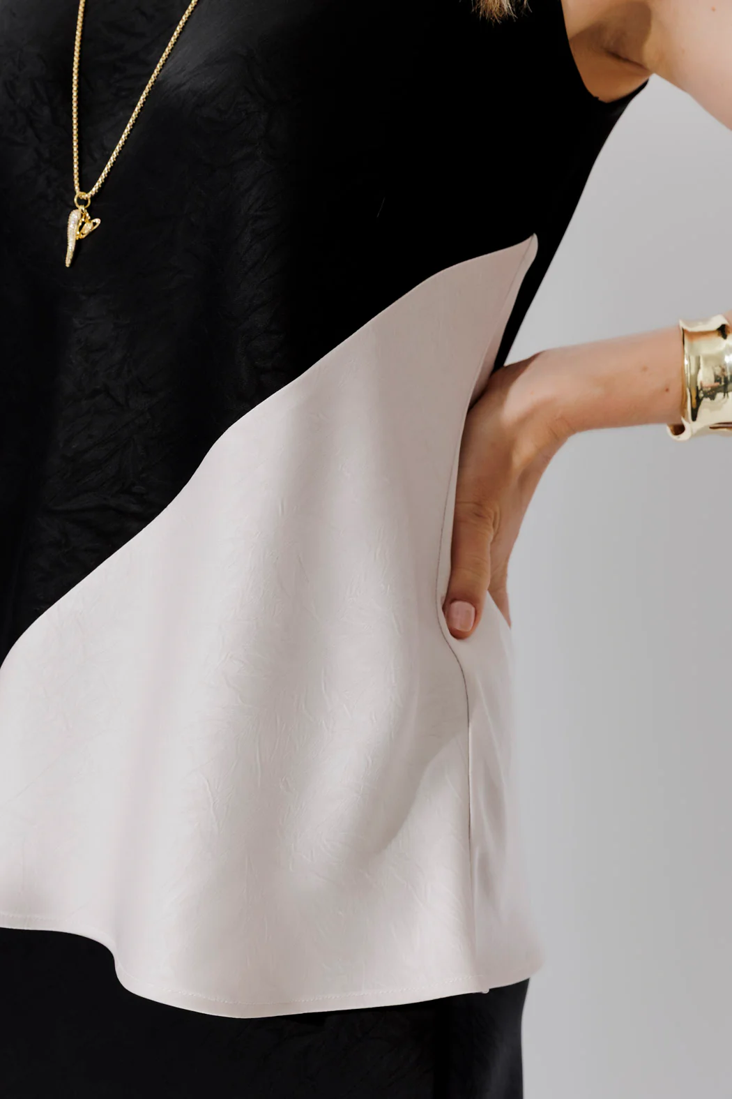 Black Contrast Bias Cami - Image 8