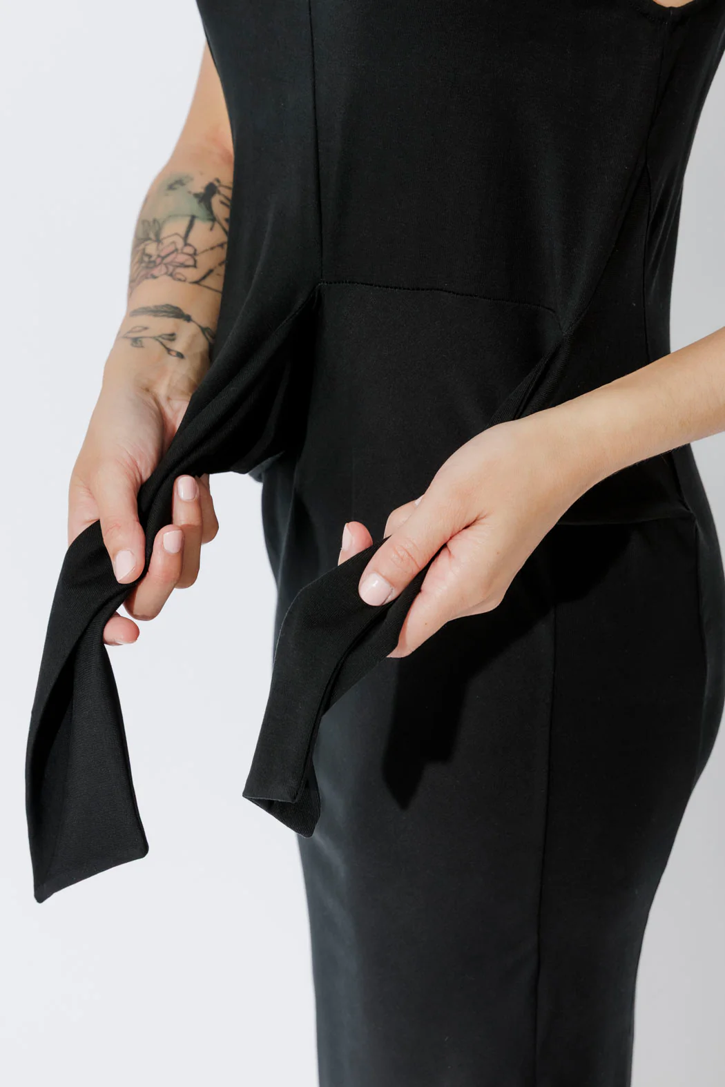 Black Contrast Tencel Harlow Dress - Image 5