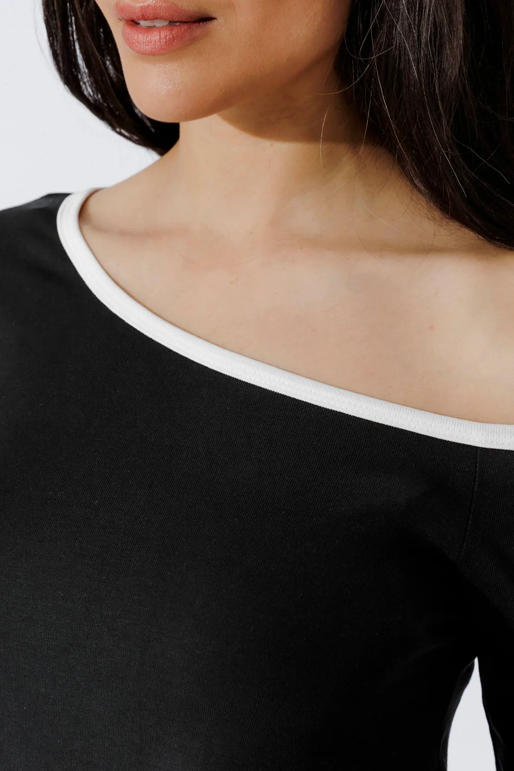Black Contrast Tencel Off Shoulder Top - Image 4