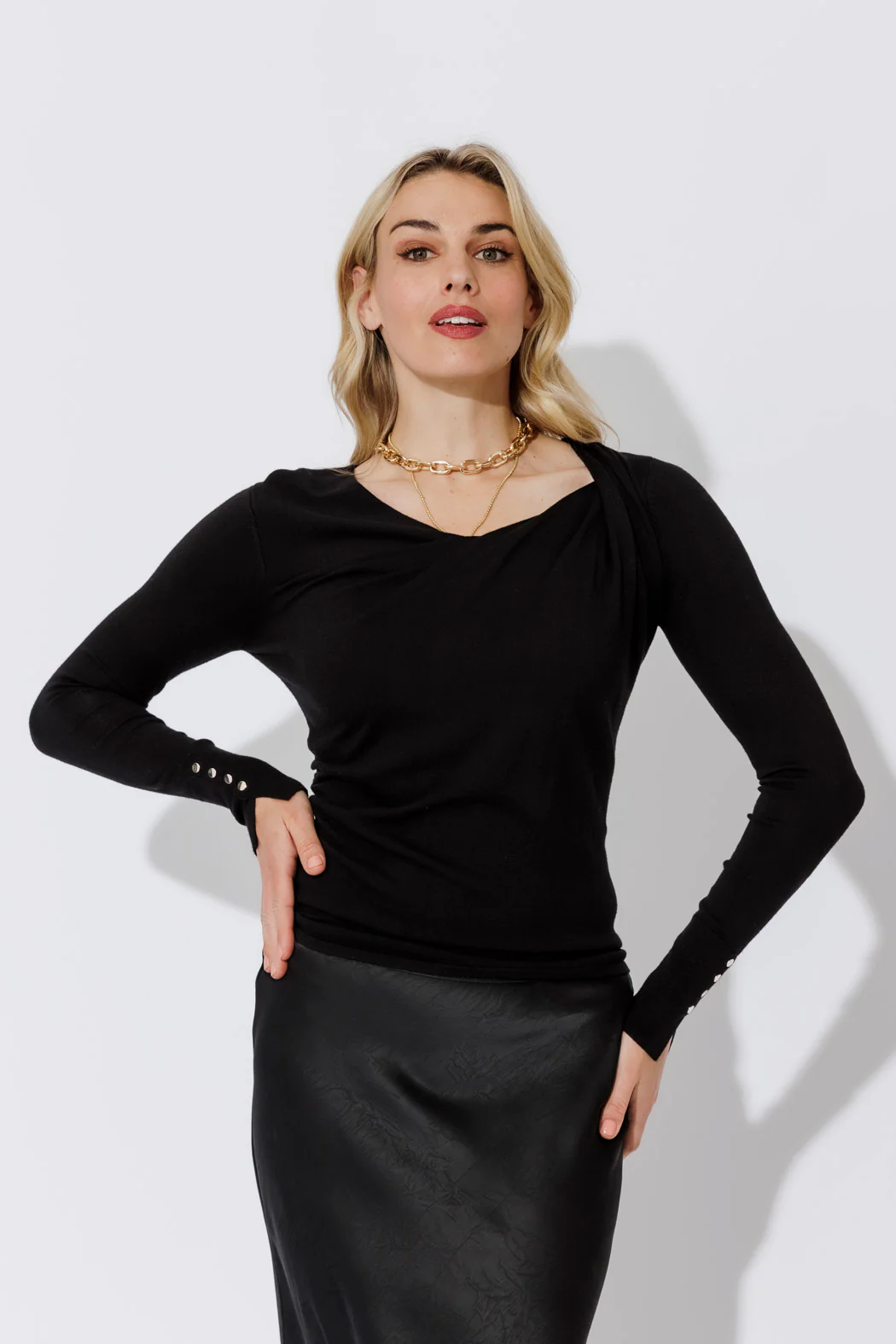 Black Fine Knit Twist Top - Image 3