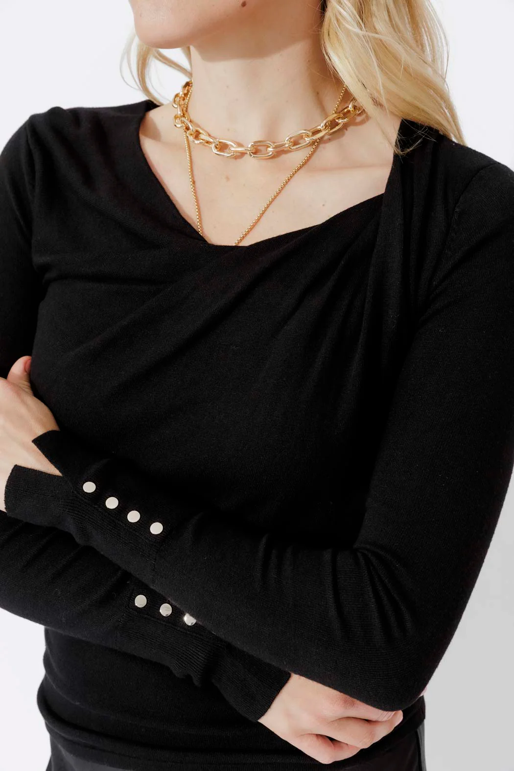 Black Fine Knit Twist Top - Image 7