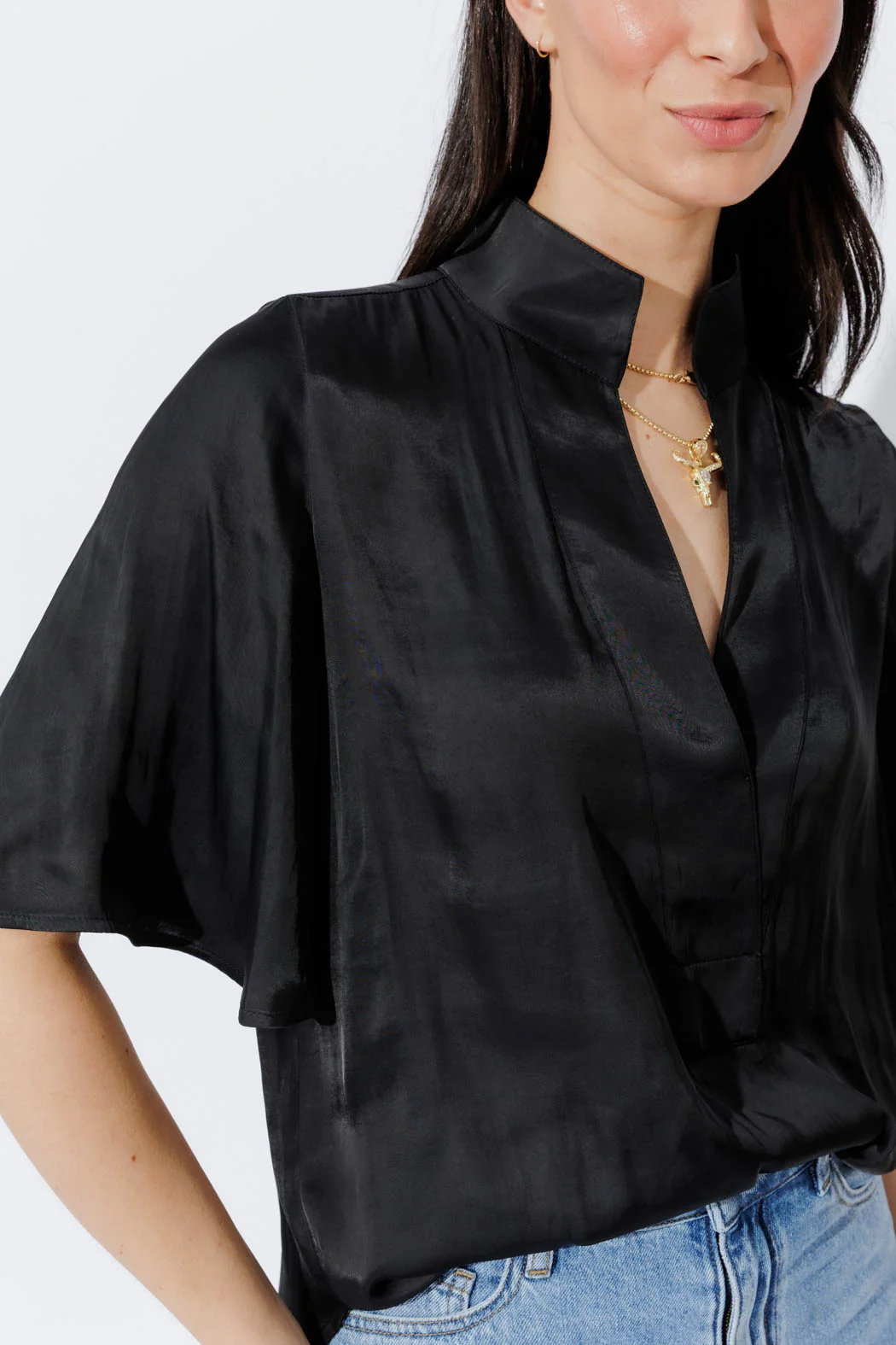 Black Milan Fluted Blogger Shirt - Image 3