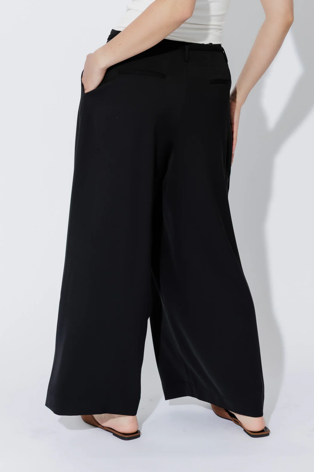 Black Side Tie Pant - Image 8