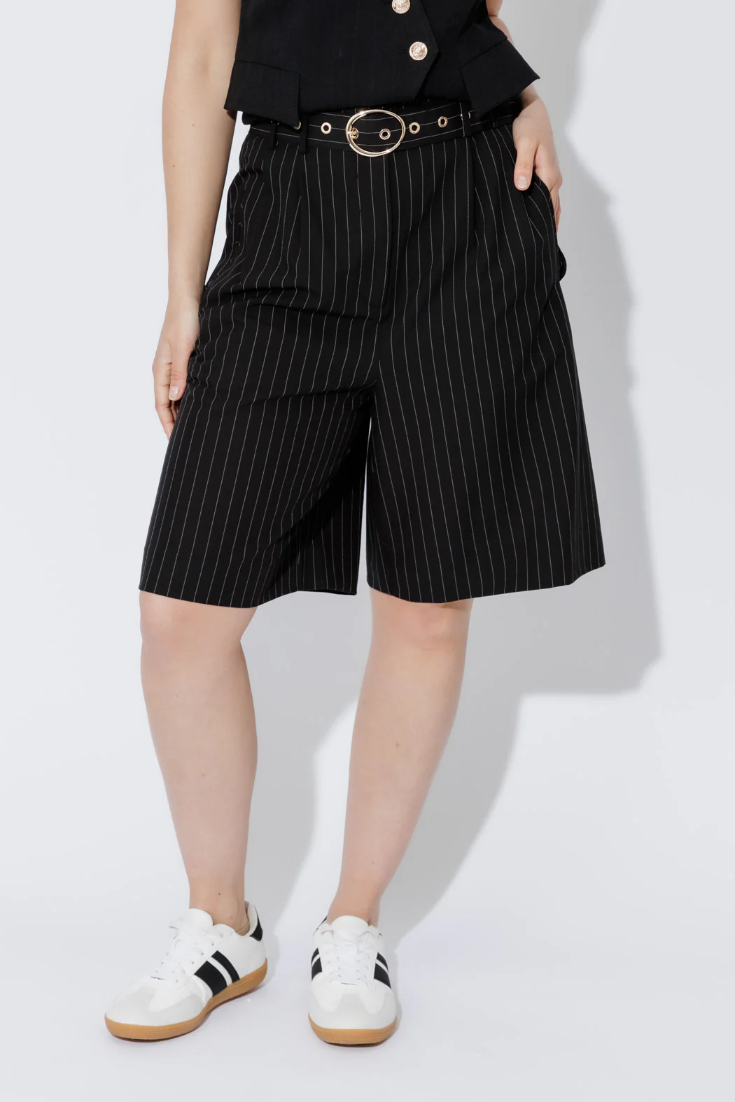 Black Stripe Cleo Short - Image 9