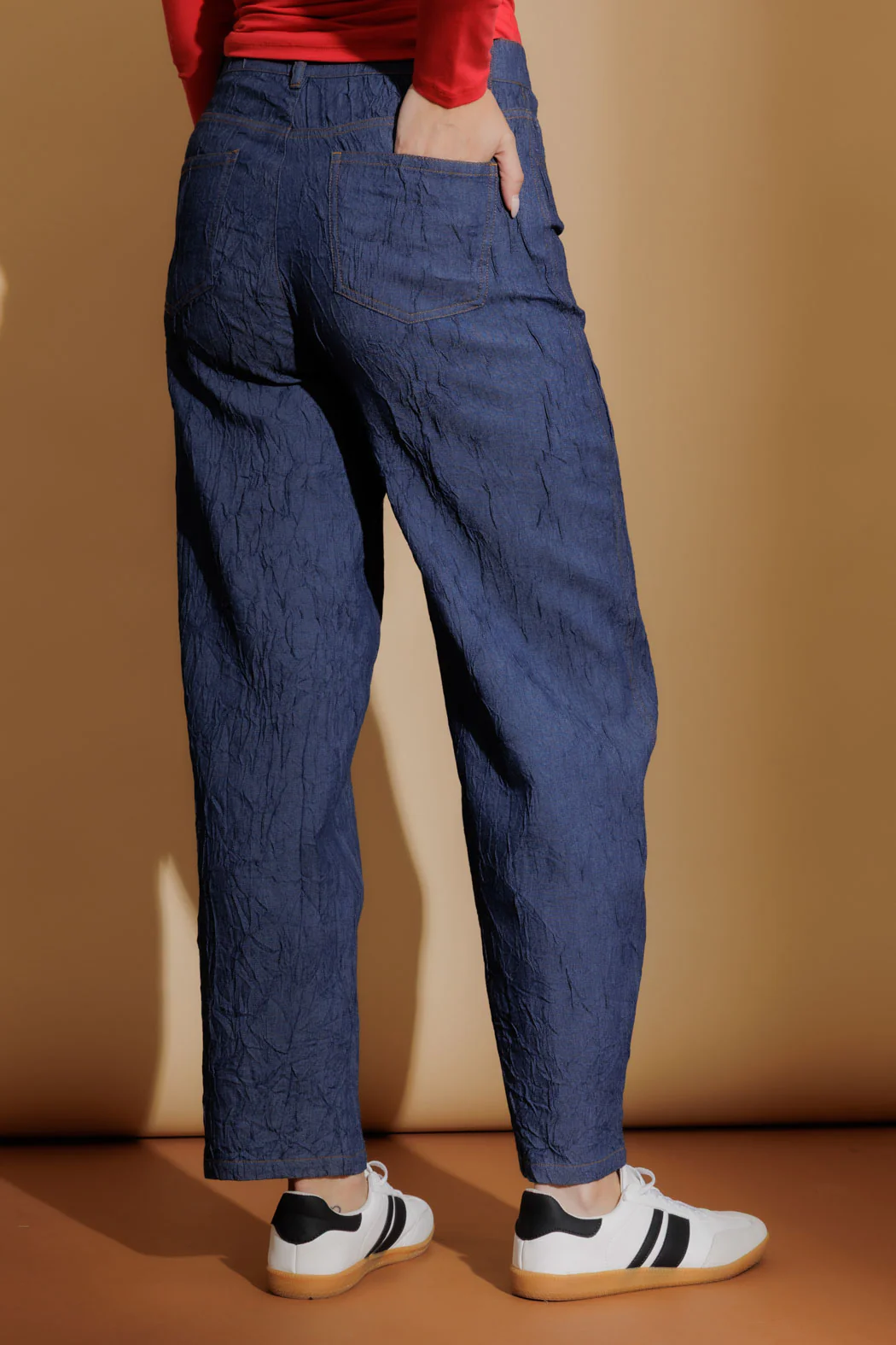 Blue Embossed Denim Barrel Jean - Image 4