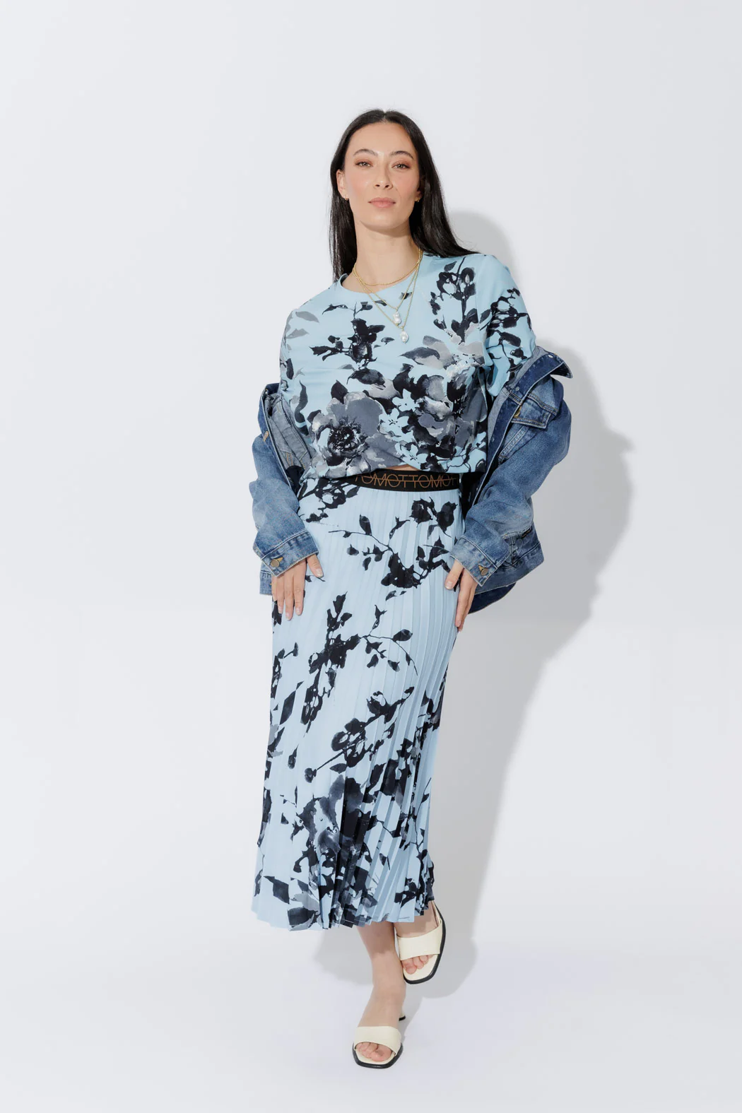 Blue Floral T-Shirt - Image 4