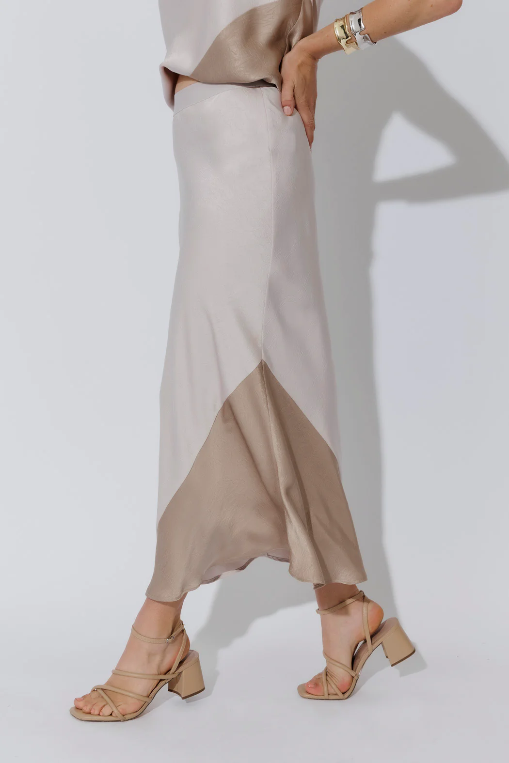 Champagne Contrast Bias Skirt - Image 6