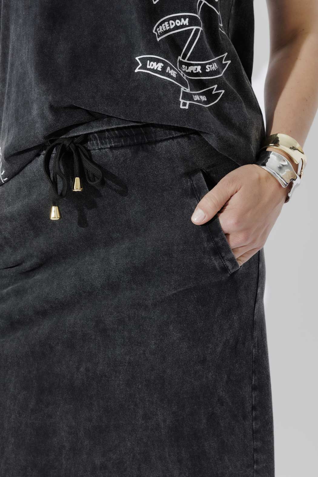 Charcoal Washed Cotton Drawstring Skirt - Image 4