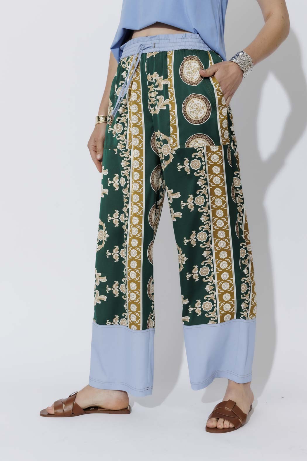 Green Contrast Pant - Image 3