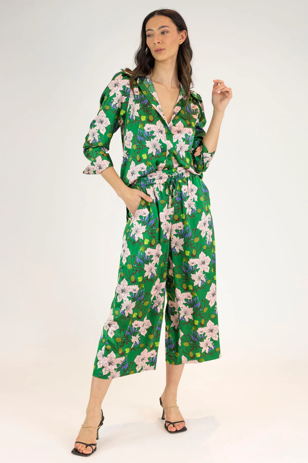 Green Silky Crop Culottes - Final Sale - Image 6