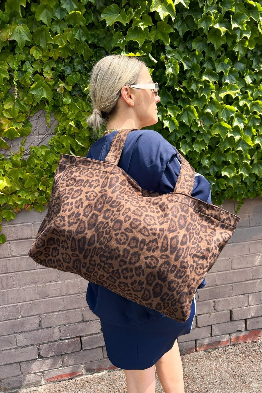 Leopard Vegan Suede Tote Bag - Image 10