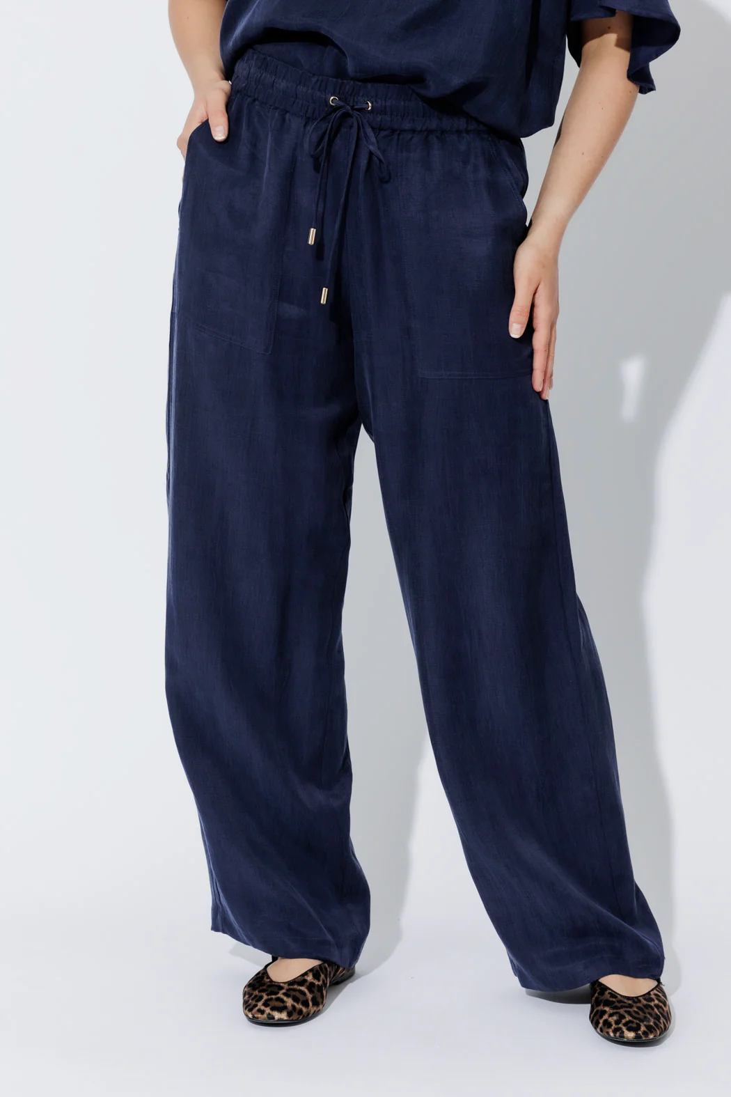Navy Tencel/Linen Pant - Image 5