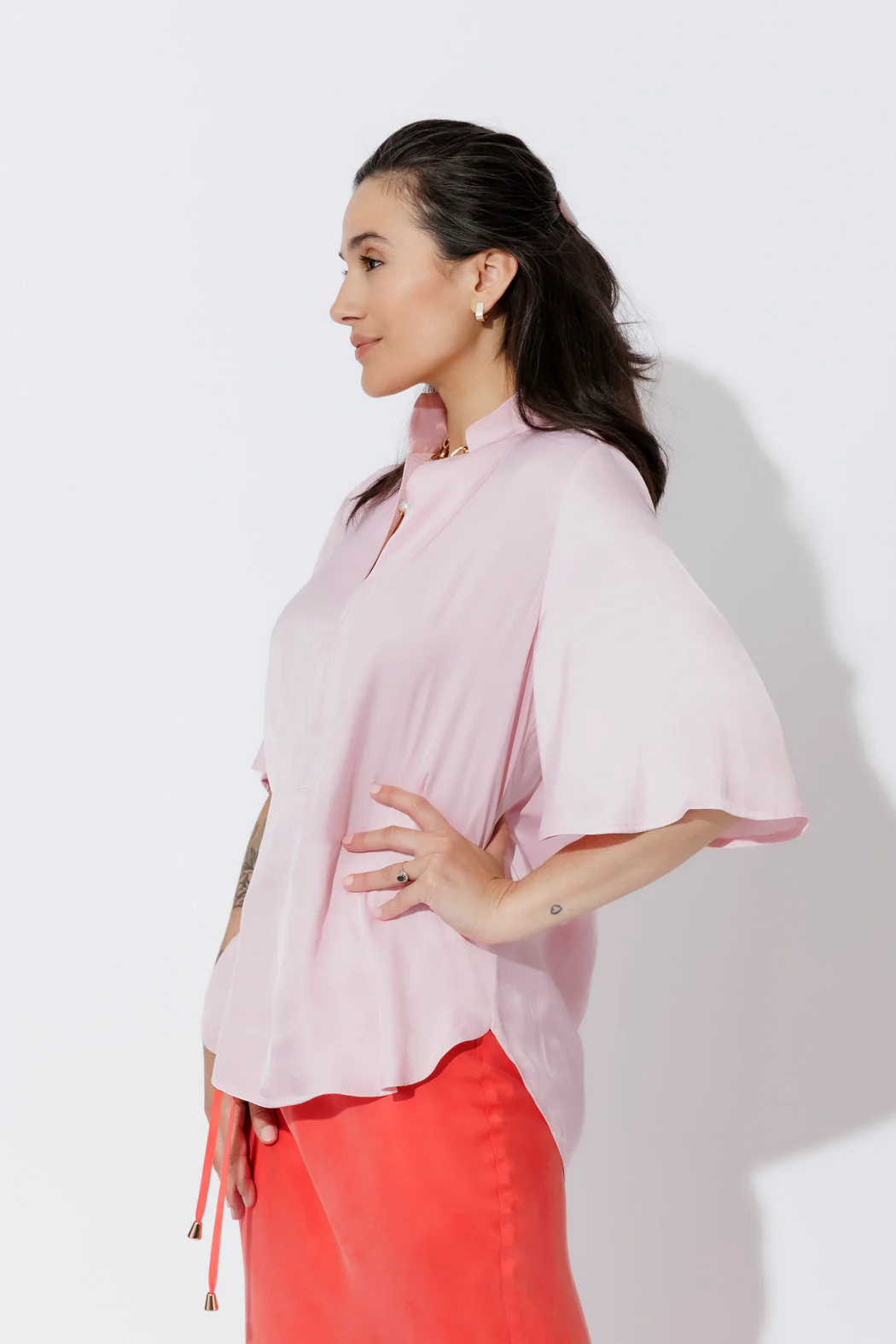 Pale Pink Glow Fluted Blogger Shirt - Image 4