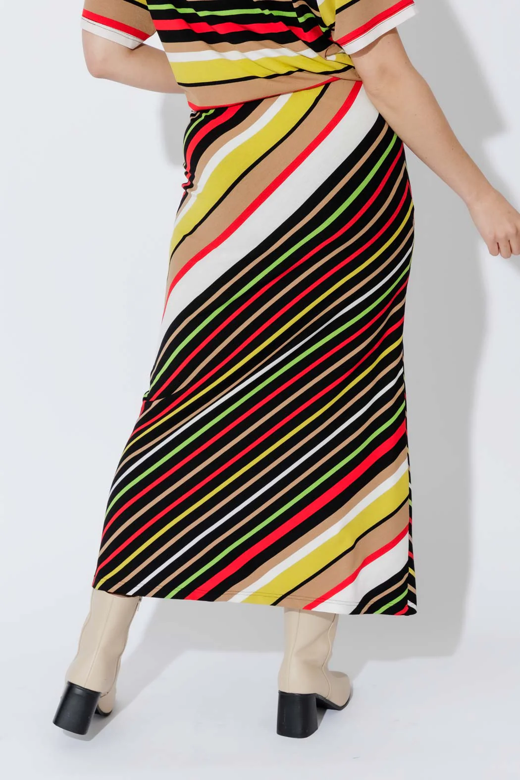 Red/Yellow Stripe Bias Skirt - Image 8