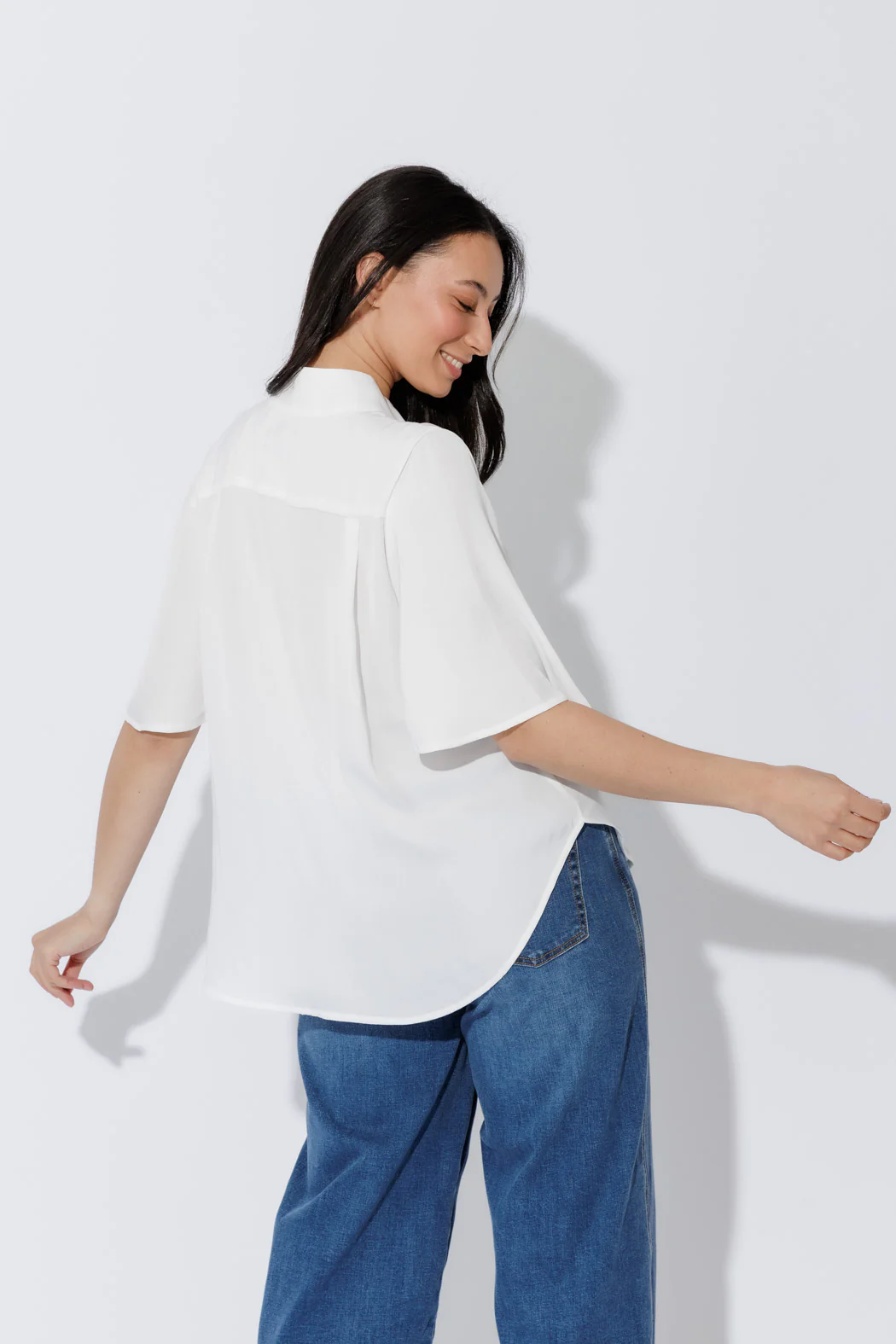 White Milan Fluted Blogger Shirt - Image 8