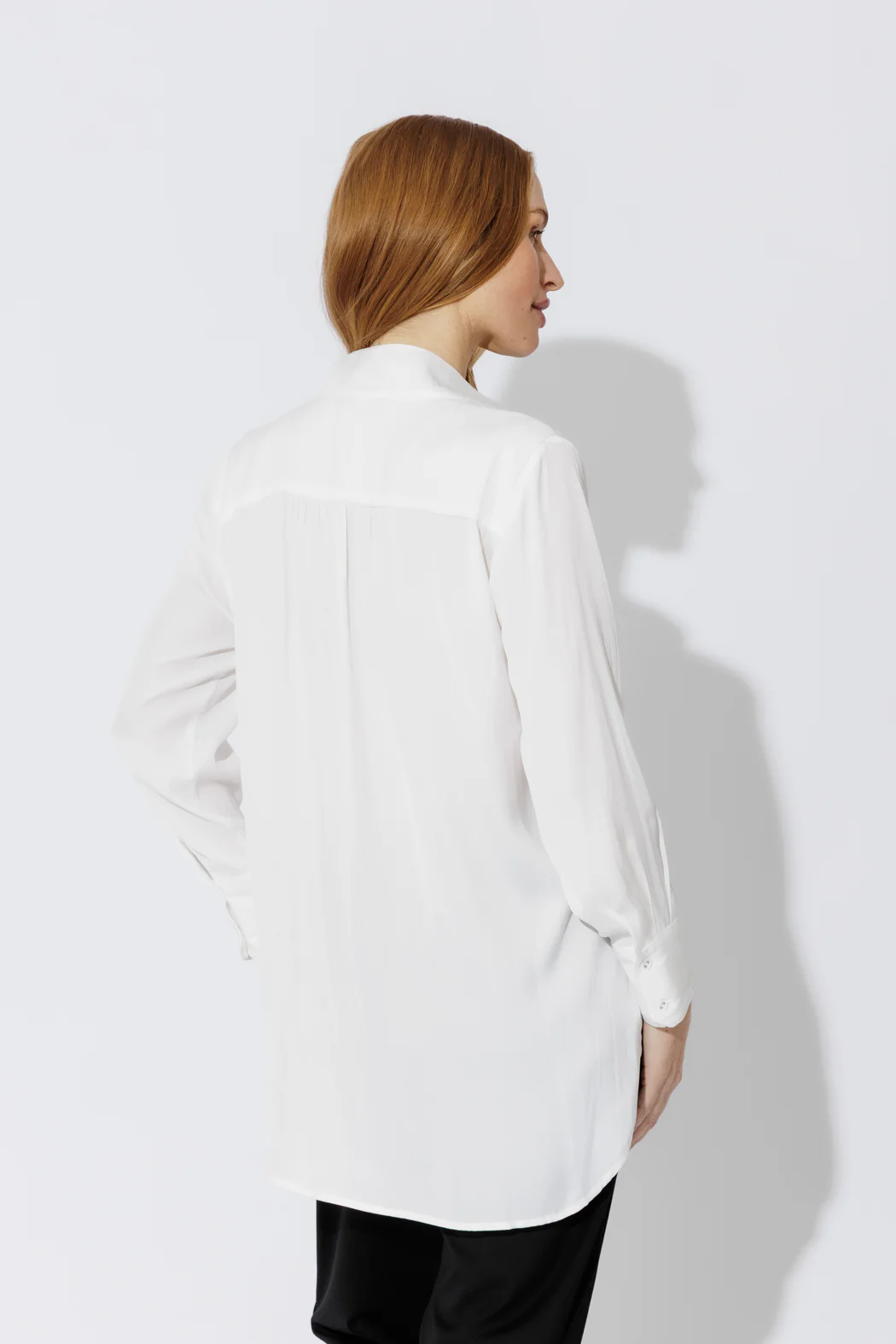 White Piped Collar Blogger Shirt - Image 5